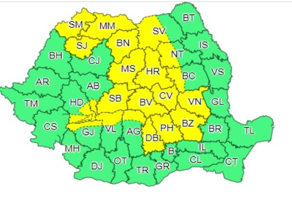 Cod galben de instabilitate atmosferică temporar accentuată, cantități de apă însemnate