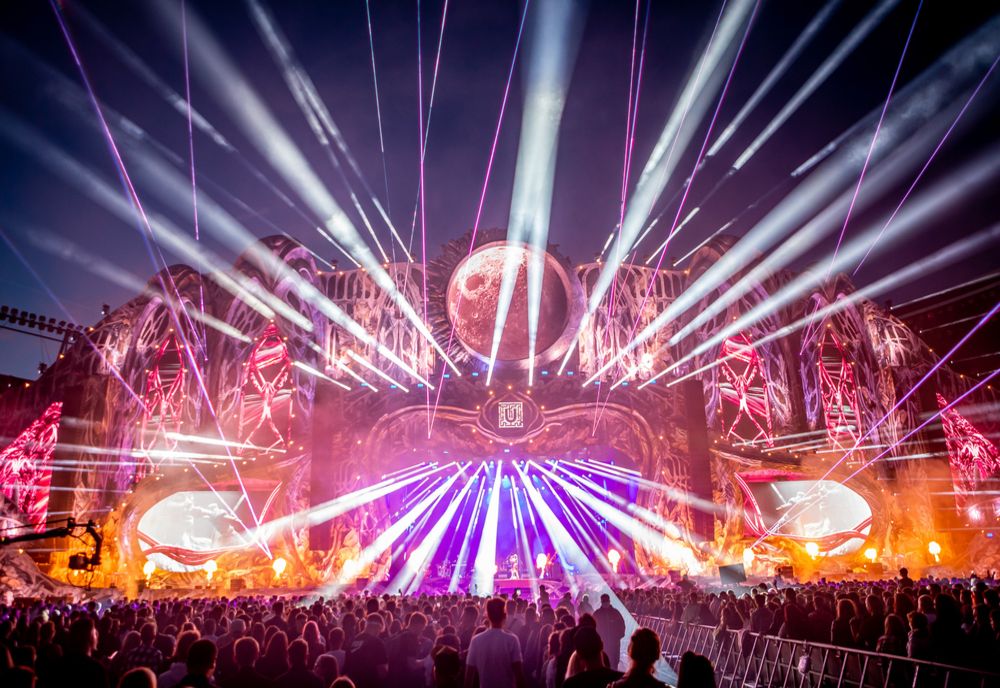 Peste 56.000 de oameni au participat la prima zi a festivalului UNTOLD