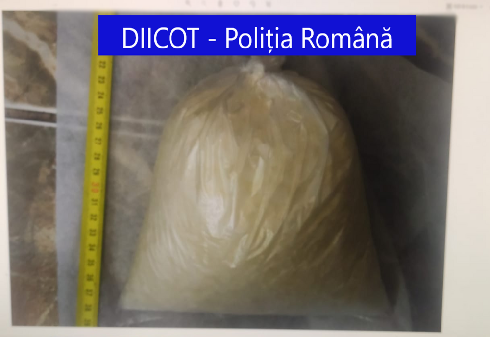 Bistrițeancă, după gratii pentru 30 de zile, pentru trafic de droguri
