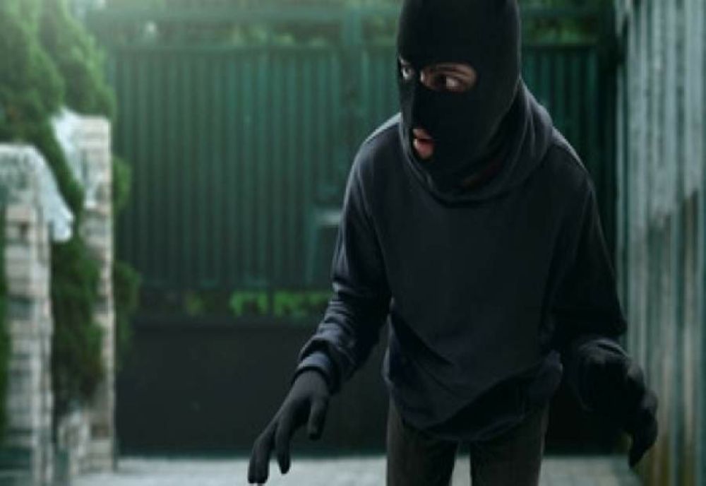 Atenție la hoți! Ce recomandă polițiștii bistrițenilor pentru a nu deveni victime ale infractorilor