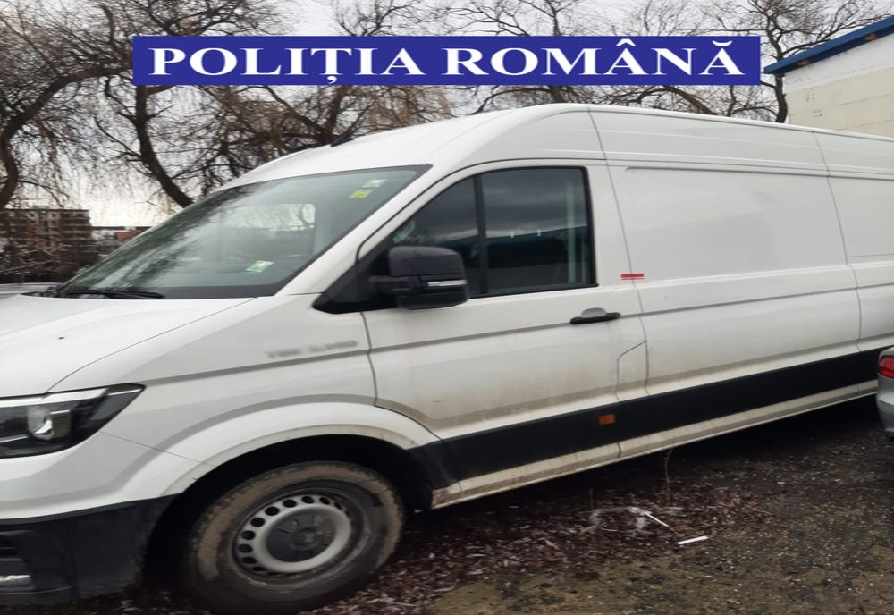 Autovehicul de 30.000 de euro, furat din Spania, depistat la o femeie de pe Valea Bârgăului