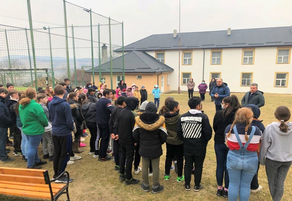 Concurs de reciclare a deșeurilor! Ce premii pot câștiga elevii