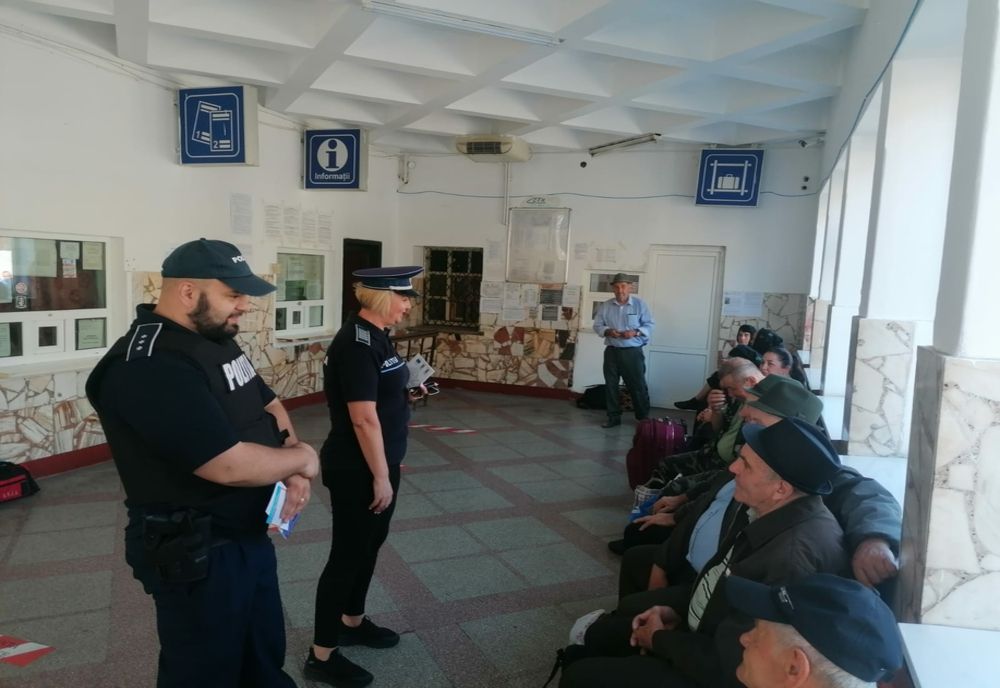 Năsăud: Acțiune comună a polițiștilor și jandarmilor în proximitatea stației CFR și zone aglomerate din oraș