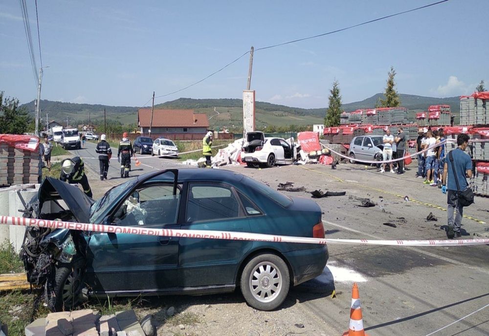 Accident grav, în Jelna! Un bărbat a murit, iar fii acestuia au fost transportați la spital, din cauza unui șofer beat