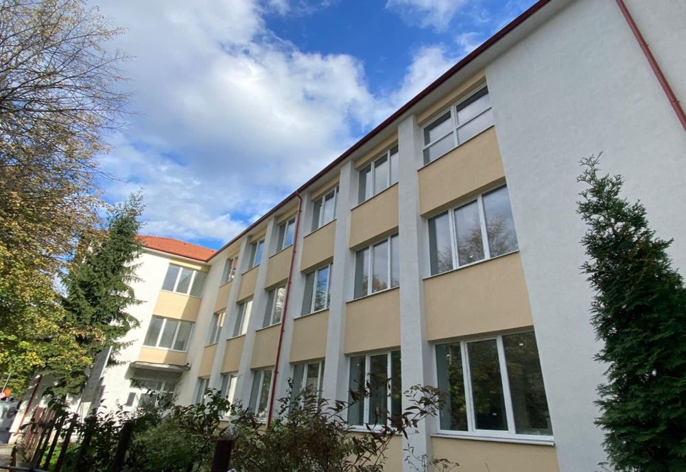 Primăria Bistrița are proiecte de peste un miliard de lei pentru școlile din municipiu