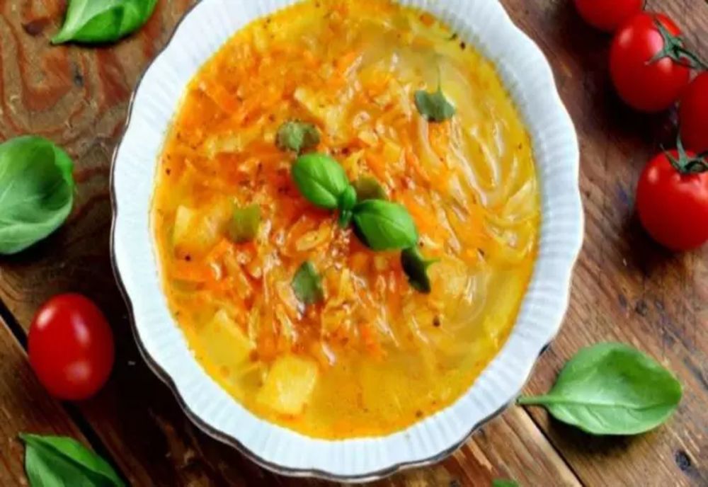 Dieta cu supă. Scapă ușor de cel puțin 4 kilograme pe săptămână