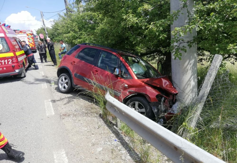 Trei persoane, rănite în urma unui accident rutier în Strâmba, la spital