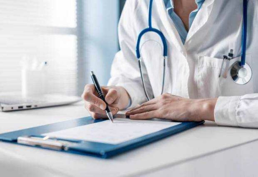 Ministrul Sănătății: "Tăierea cu 10% a veniturilor personalului medical ar fi însemnat o criză fără precedent"