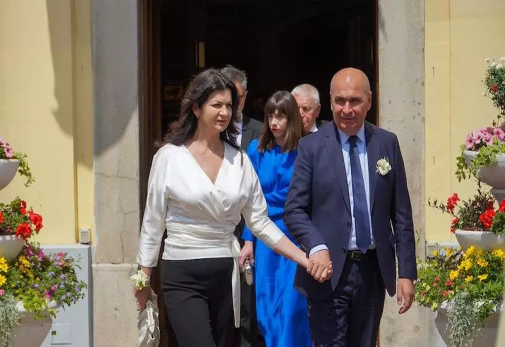 ILIE BOLOJAN, UN POLITICIAN DISCRET: CINE ESTE FEMEIA CARE ÎL ÎNSOȚEȘTE LA EVENIMENTE IMPORTANTE?