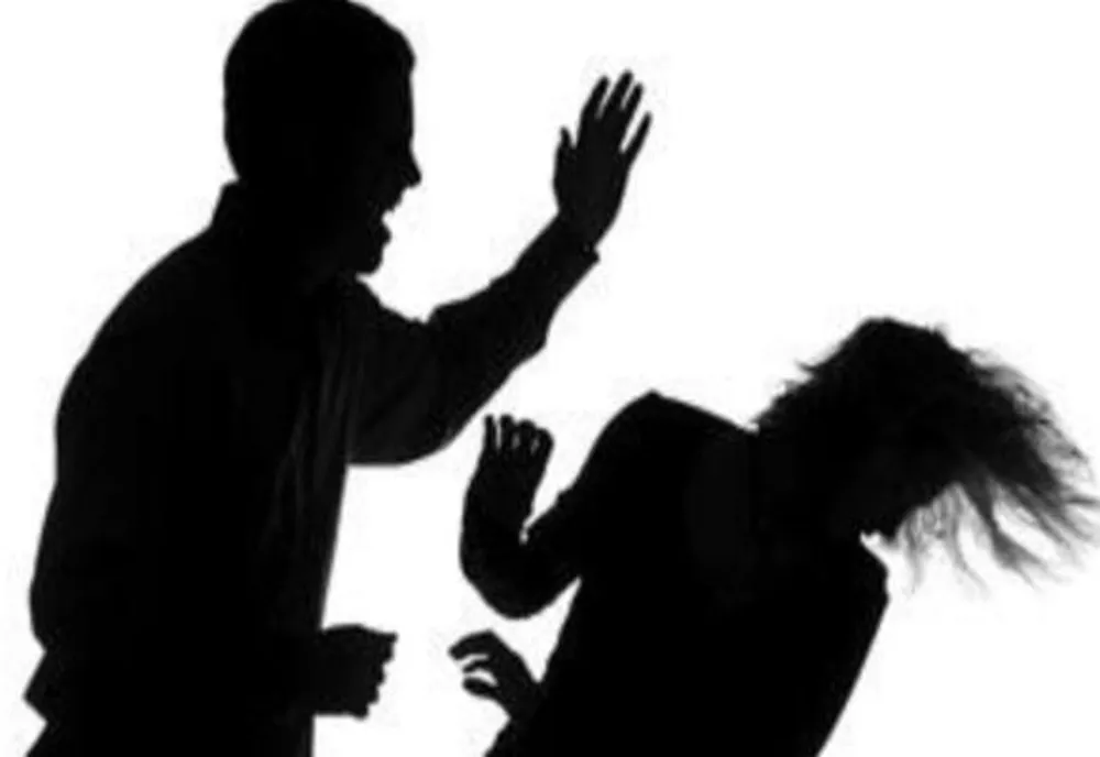 Un bărbat din Sângeorz Băi, băut, și-a agresat nevasta! Acum are dosar penal