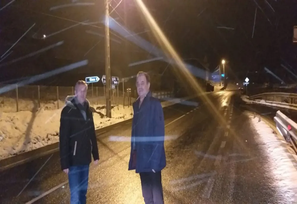 Prefectul Dolha, în inspecție de noapte pe drumurile din Bistrița-Năsăud