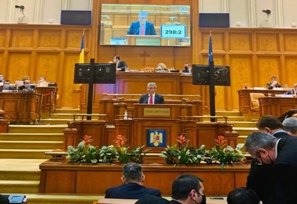 Ioan Deneș: Actuala coaliție aflată la guvernare funcționează după principiul "Ciocu' mic că acum noi suntem la putere"