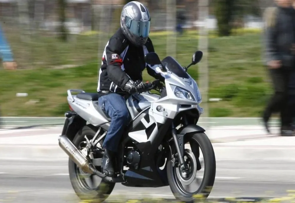 Adolescent din Nimigea, cercetat de polițiști! A condus fără permis și sub influența băuturilor alcoolice, o motocicletă