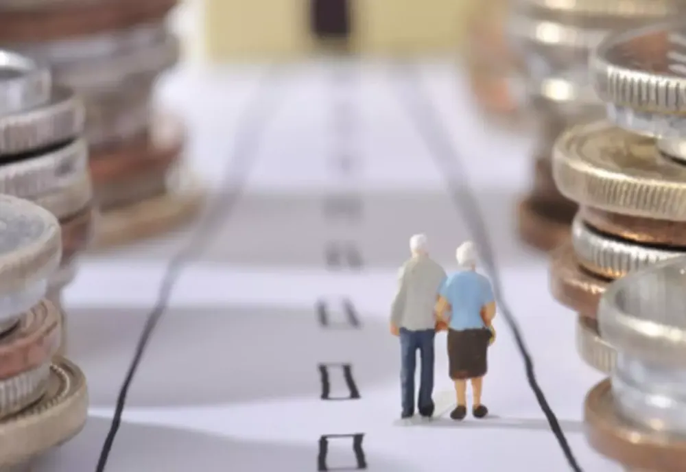 VALOAREA TOTALĂ A FONDURILOR DE PENSII PRIVATE OBLIGATORII A CRESCUT CU APROAPE 30% ÎN UTIMELE 12 LUNI