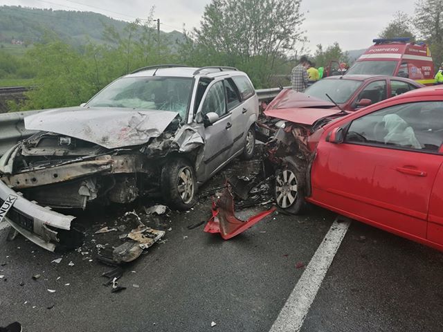 59843038_427719554684904_3821814285420462080_n