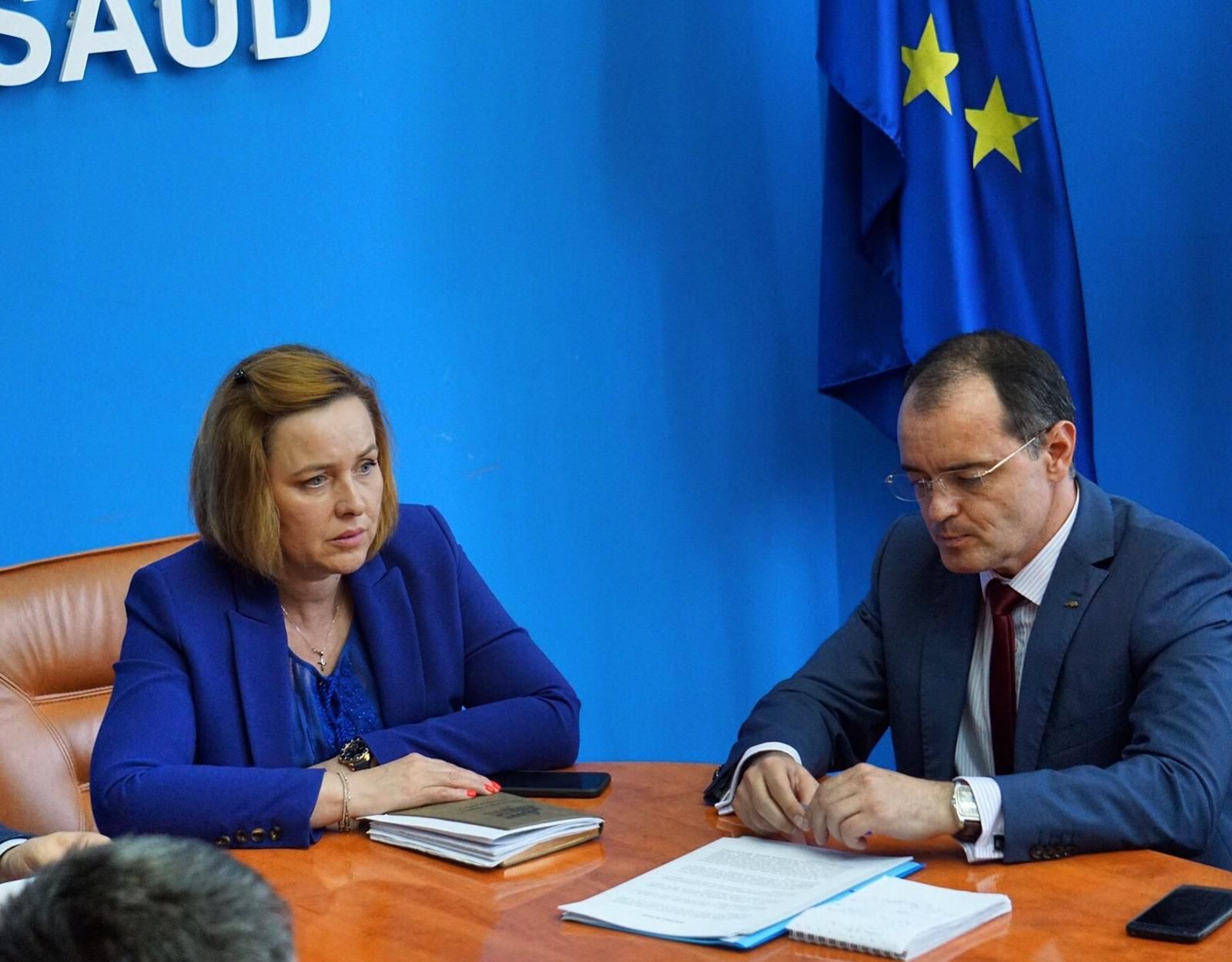 d87b21a2-ce96-416c-af7d-042dece3256f