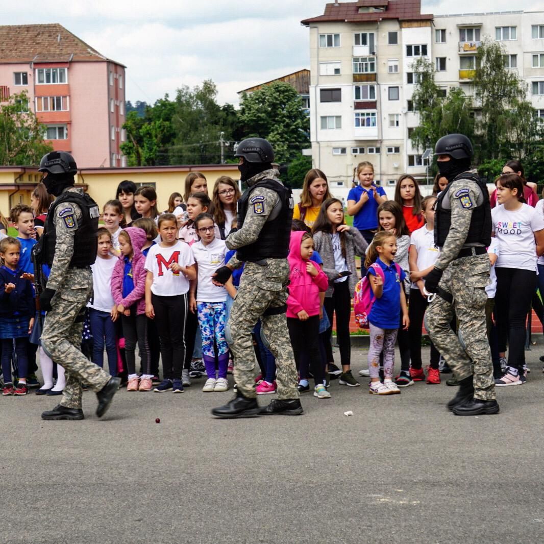 54949b77-2c53-43b2-a102-92ed10367c52