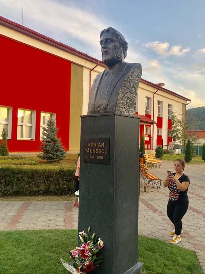 70440706_875975879448625_4047599569414914048_n