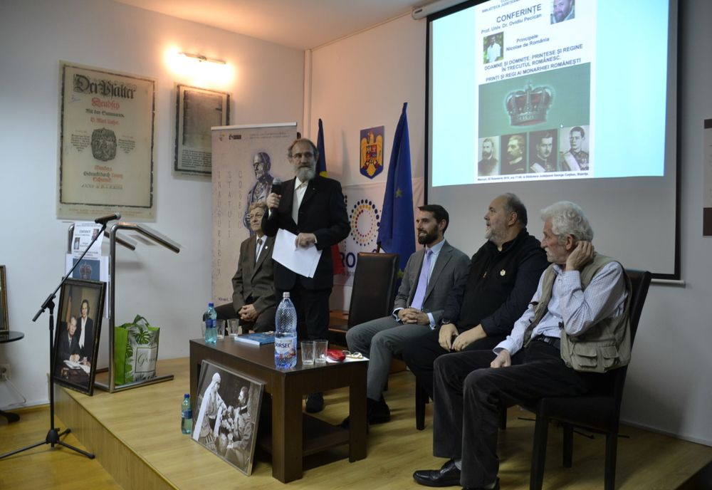 Principele Nicolae al României, la Bistrița, la o conferință despre prinți, prințese, regi și regine (FOTO/VIDEO)