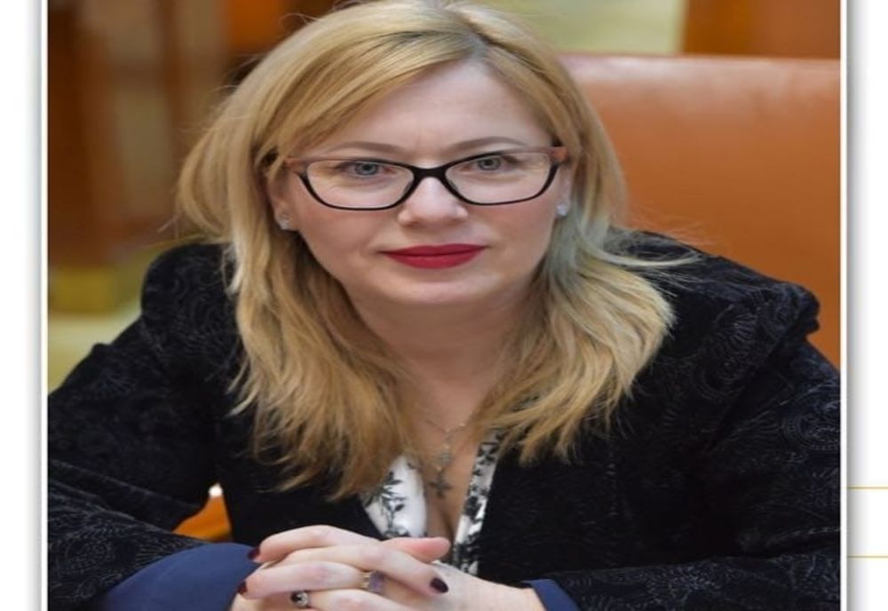 Cristina Iurișniți: Educația cere timp și bani! Nu oricine poate să fie profesor, trebuie să spunem stop incompetenței și imposturii