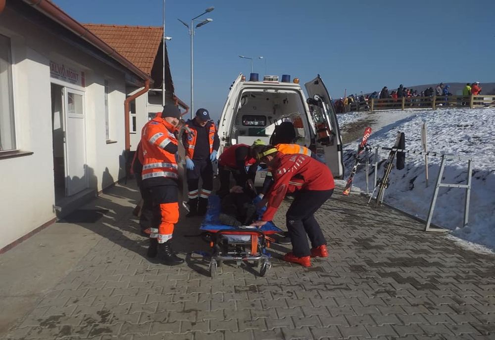 Accidente pe pârtia de schi din Wonderland! Patru persoane au ajuns la spital 