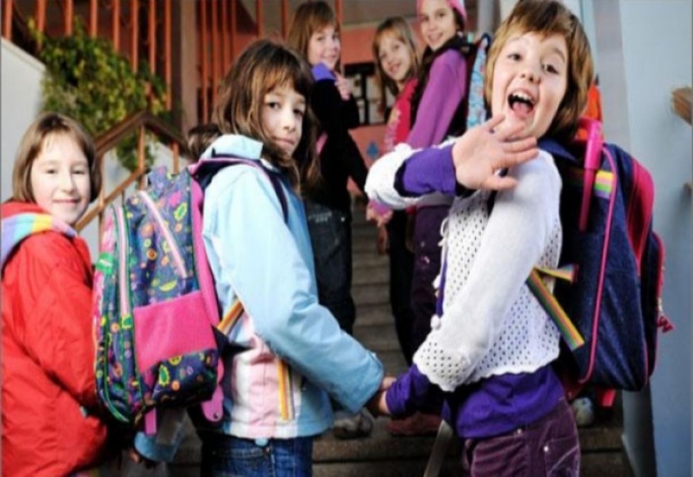 Vacanța de iarnă 2020: Pe ce dată se întorc la școală elevii