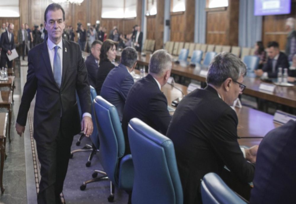 Orban recunoaște: "Nu sunt bani pentru dublarea alocațiilor!"