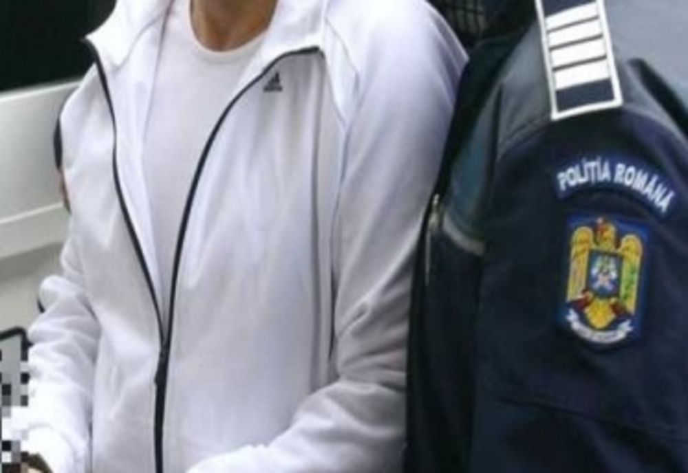 FOTO: Percheziții în mai multe localități din Bistrița-Năsăud! Trei persoane reținute, riscă să ajungă după gratii, pentru comietrea mai multor infracțiuni