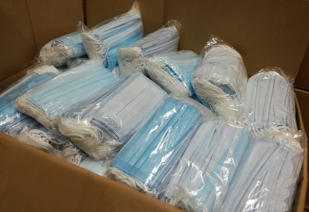 A sosit tranșa a II-a de măști de protecție pentru elevii din Bistrița-Năsăud