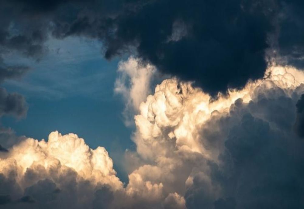 Bistrița-Năsăud, sub avertizări de COD GALBEN și PORTOCALIU! Vezi intervalul de valabilitate