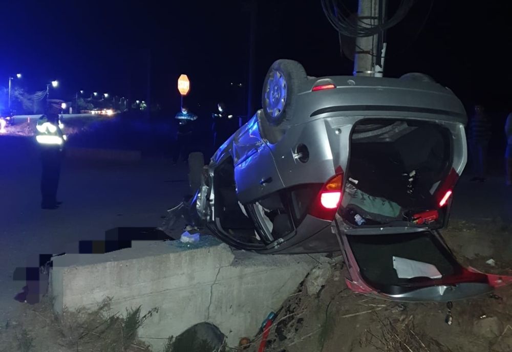 FOTO: ACCIDENT CUMPLIT pe DN 17D, în Ilva Mică! Un tânăr a murit, iar un altul a ajuns în stare gravă la spital