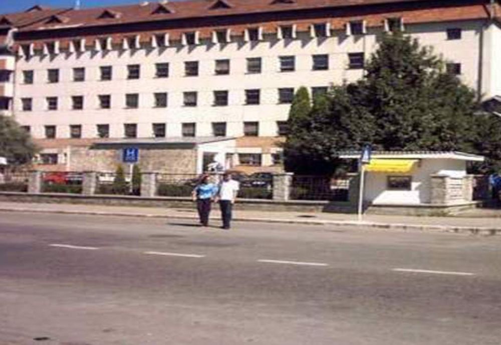 Locurile pentru bolnavii de CoVid-19 la Spitalul Orășenesc "Dr. George Trifon" Năsăud, suplimentate! Câte vor rămâne pentru ceilalți pacienți