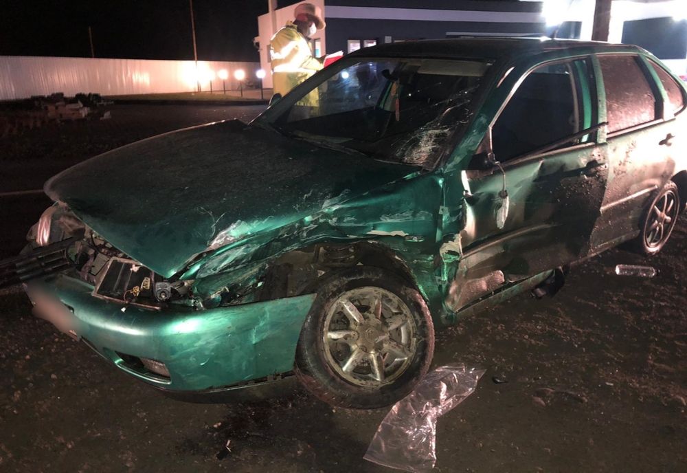 FOTO: Accident pe DN 17D, în Feldru! O șoferiță a ajuns la spital