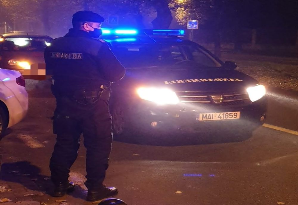 Colindătorii care nu au respectat restricțiile, amendați în noaptea de Ajun de jandarmii bistrițeni