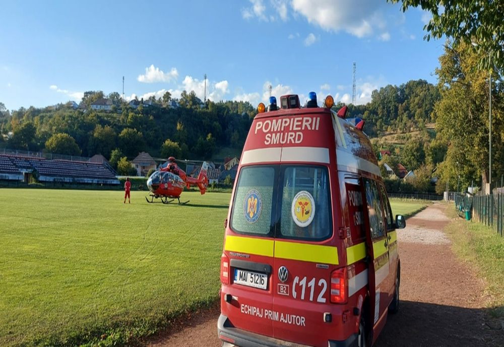 Bărbat din Telciu, care circula cu un ATV pe DN 17C, accidentat grav de un autoturism! A fost transportat de urgență cu elicopterul SMURD la Târgu Mureș