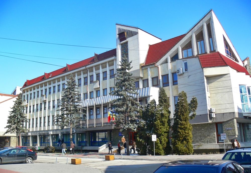 Certificatul CoVid-19, obligatoriu în Instituția Prefectului și toate instituțiile publice