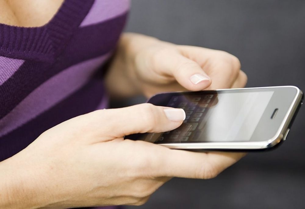 Bărbat din Bistrița-Năsăud şantajat de o clujeancă! I-a cerut bani ca să nu publice o serie de conversaţii compromiţătoare