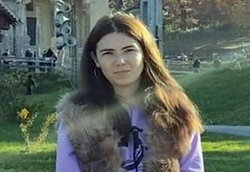 AȚI VĂZUT-O? Familia și Poliția o caută