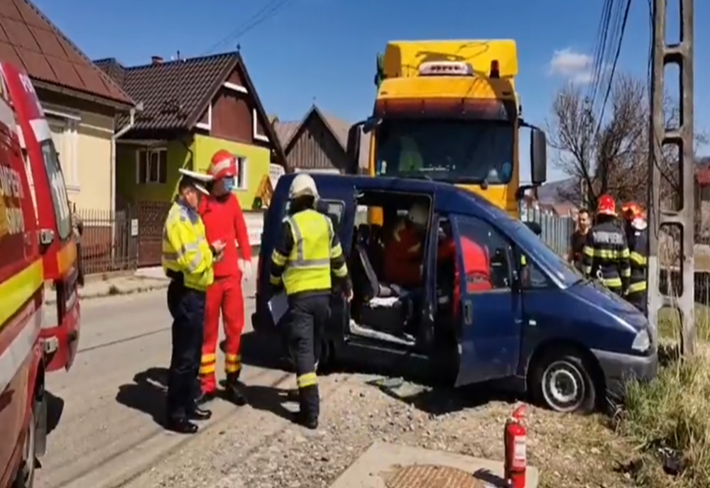 Accident la ieșire din Salva, spre Mititei! Un bărbat a ajuns la spital