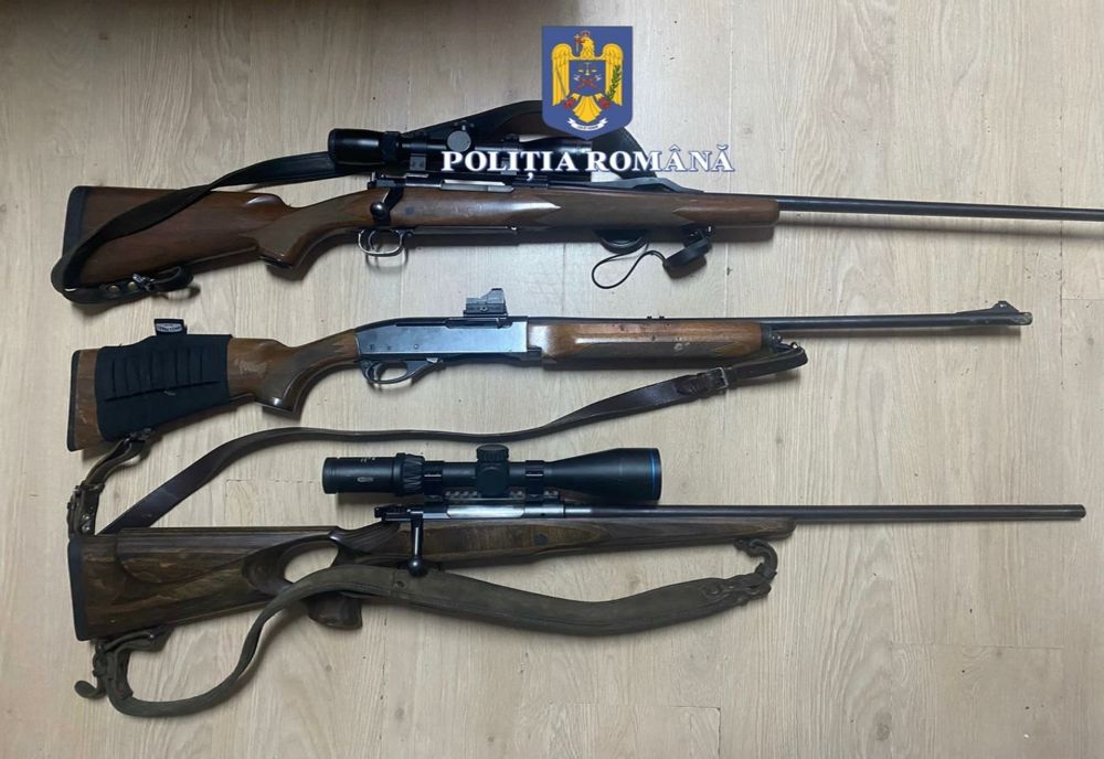 FOTO/VIDEO: Un bărbat din Sânmihaiu de Câmpie și trei cetățeni francezi, prinși în flagrant la braconat, au fost reținuți de polițiști