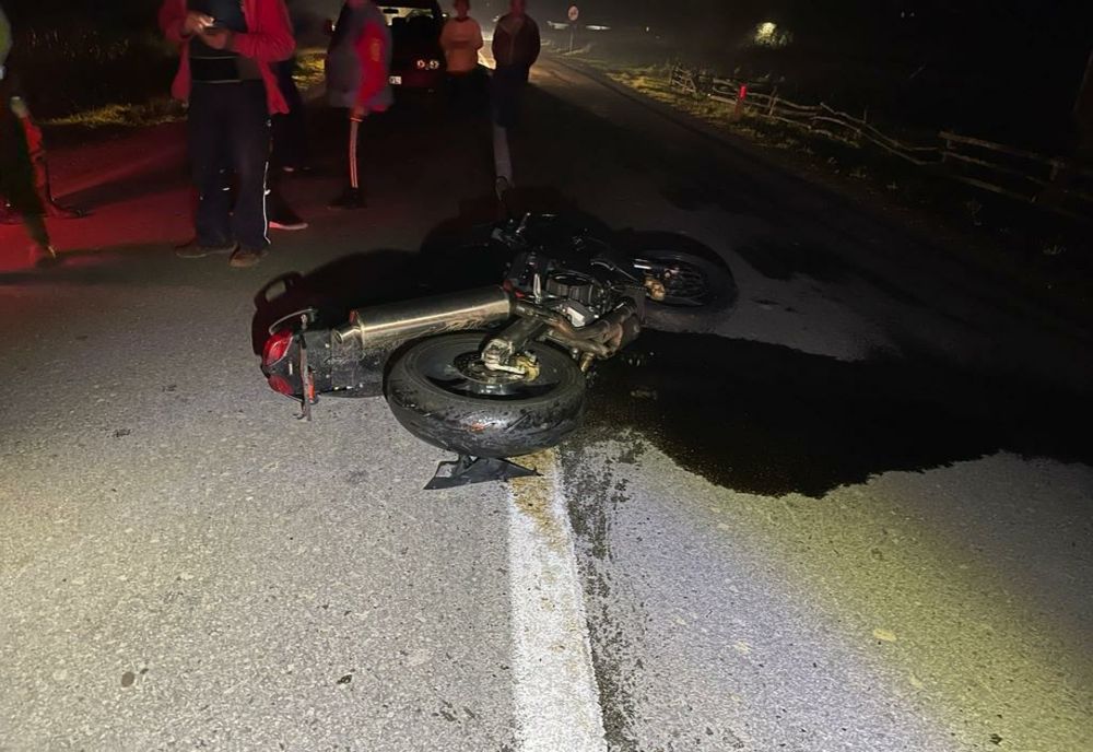 Tragedie pe DN 17D, între Feldru și Ilva Mică! Un motociclist de 17 ani a murit după ce a lovit două autoturisme