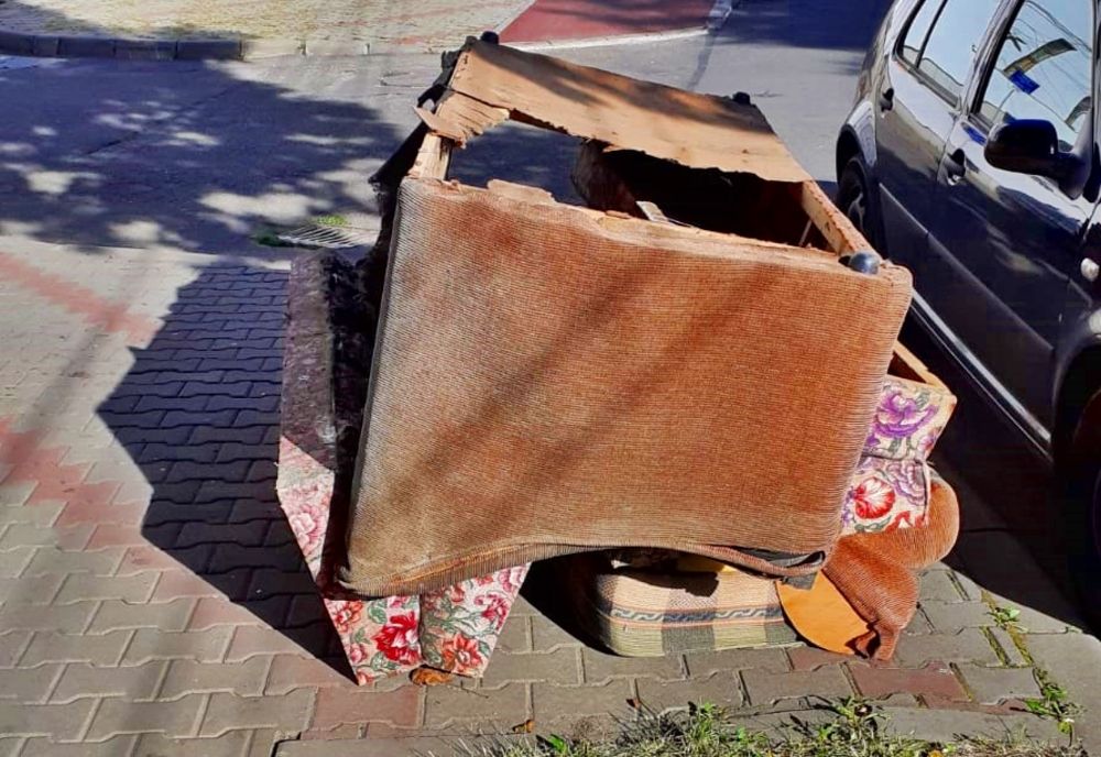 Săptămâna viitoare locuitorii din județul Bistrița-Năsăud pot scăpa de deșeurile voluminoase în mod gratuit! Programul de colectare