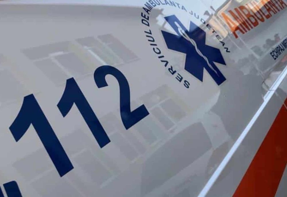  Tânără din Maieru, însărcinată în 3 luni, accidentată de un autoturism, în Maieru