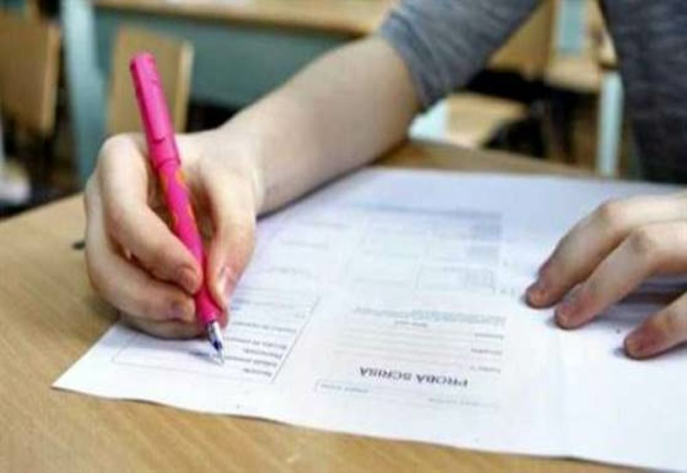 ÎNCEPE A DOUA SESIUNE A EXAMENULUI DE BACALAUREAT: LUNI DEBUTEAZĂ PROBELE DE COMPETENȚE 