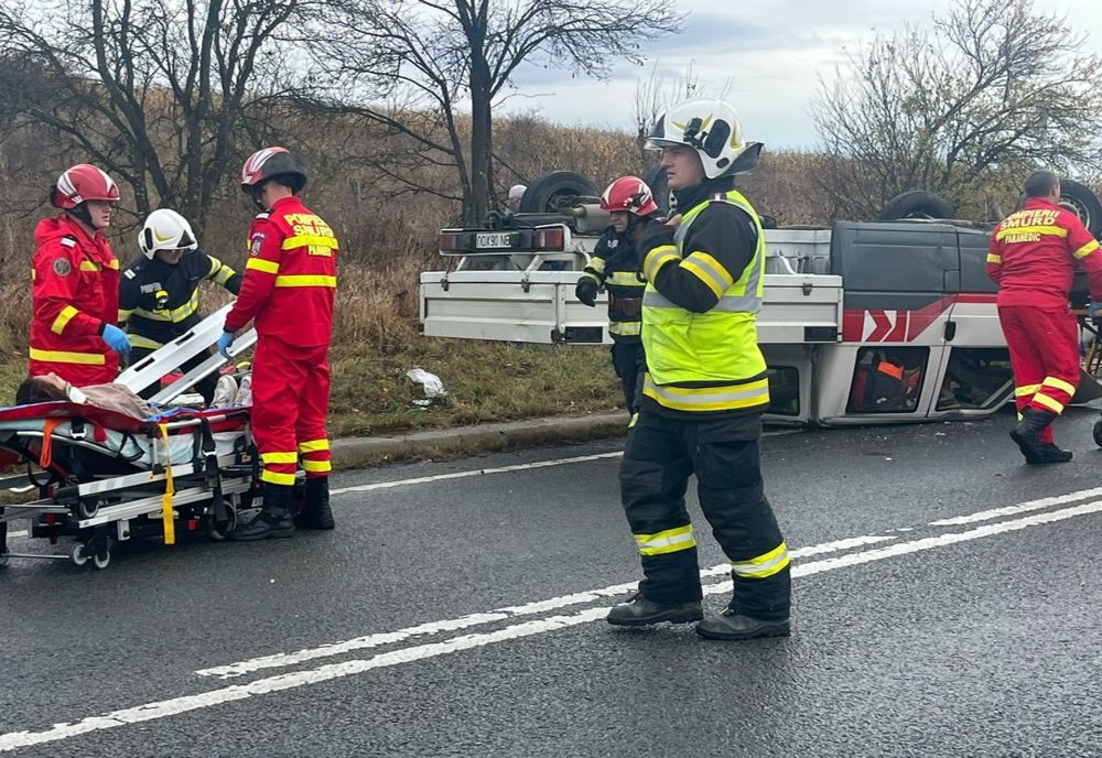 Trei fete, lovite de o autoutilitară condusă de un șofer beat, în Galații Bistriței! Copilele au fost duse la spital