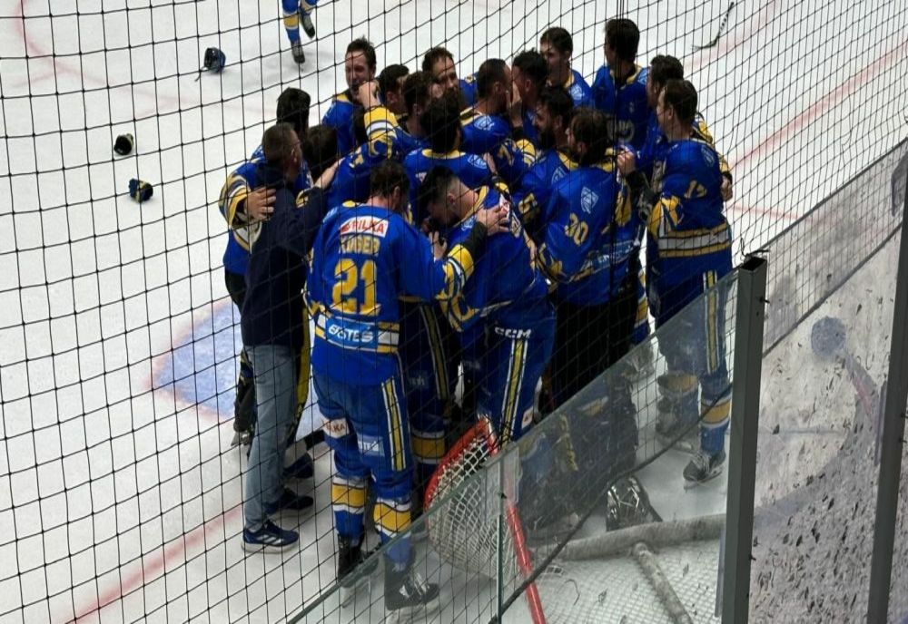 VIDEO Corona Brașov este campioană națională la hochei!