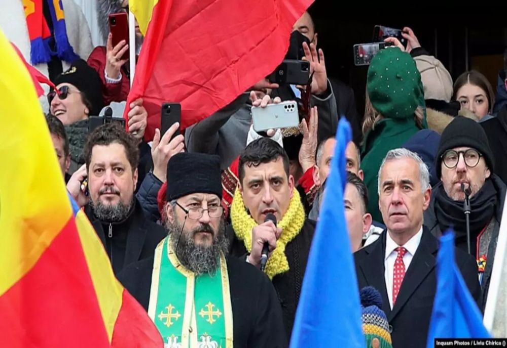 AUR A DECIS SUSȚINEREA LUI CĂLIN GEORGESCU LA ALEGERILE PREZIDENȚIALE DIN LUNA MAI. SIMION: NU CANDIDEZ, AȘ FI MAI BUN DE PREMIER, ÎNSĂ DOAR ROMÂNII POT DECIDE