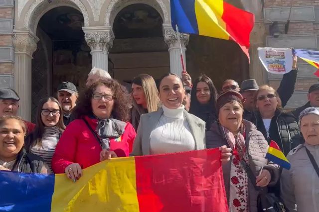 O nouă manifestație de susținere pentru Călin Georgescu astăzi, la Constanța, de la ora 11.00. Alexandra Păcuraru: "România va redeveni curând suverană"
