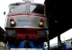 O camionetă a fost acroșată de un tren. Accidentul s-a produs la o trecere la nivel cu calea ferată din județul Bistrița-Năsăud