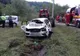 Mașină condusă de un minor aflat sub influența băuturilor alcoolice, răsturnată într-un pârâu (FOTO)